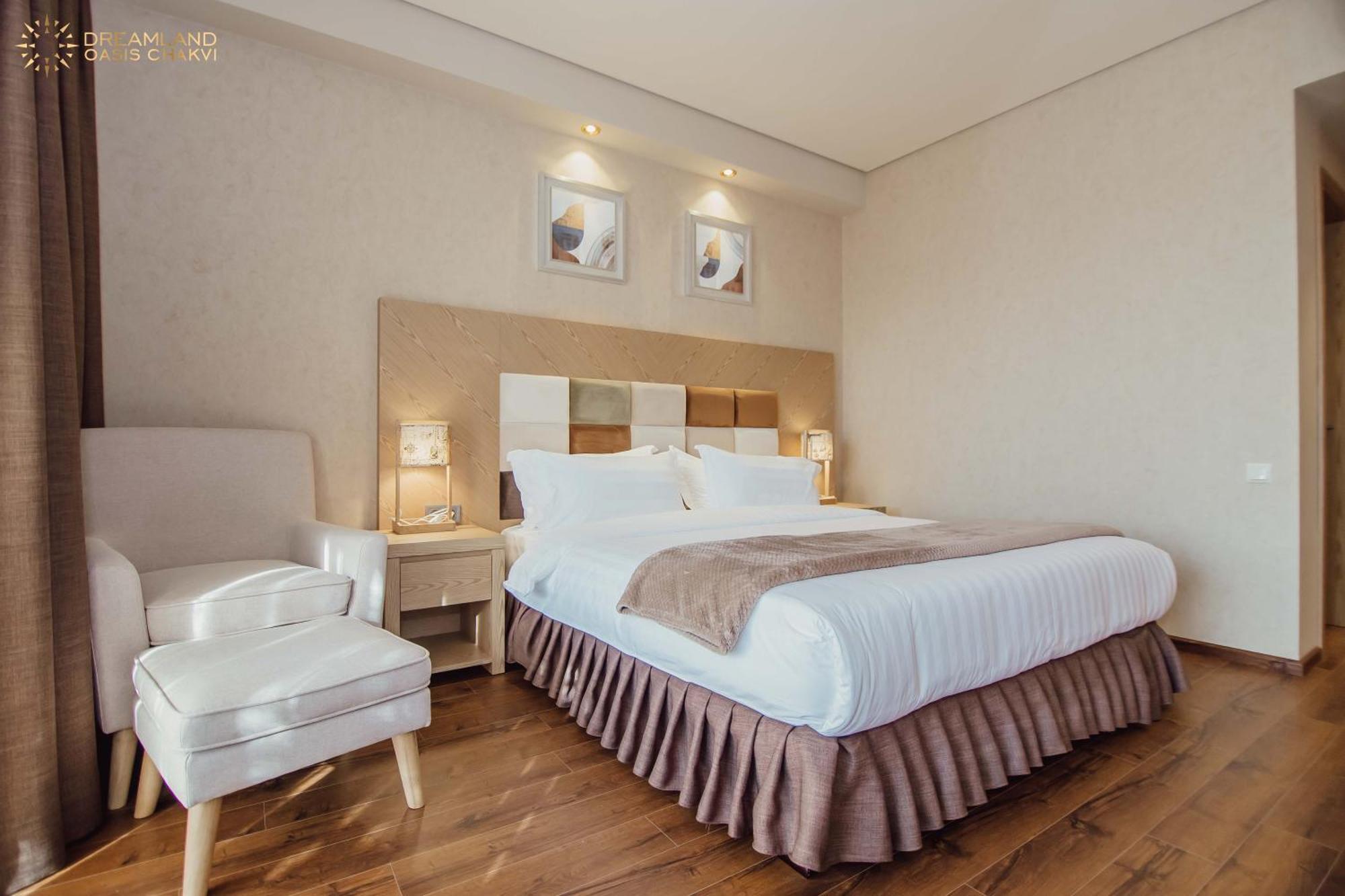 Dreamland Oasis Aparthotel Kobuleti Exterior foto