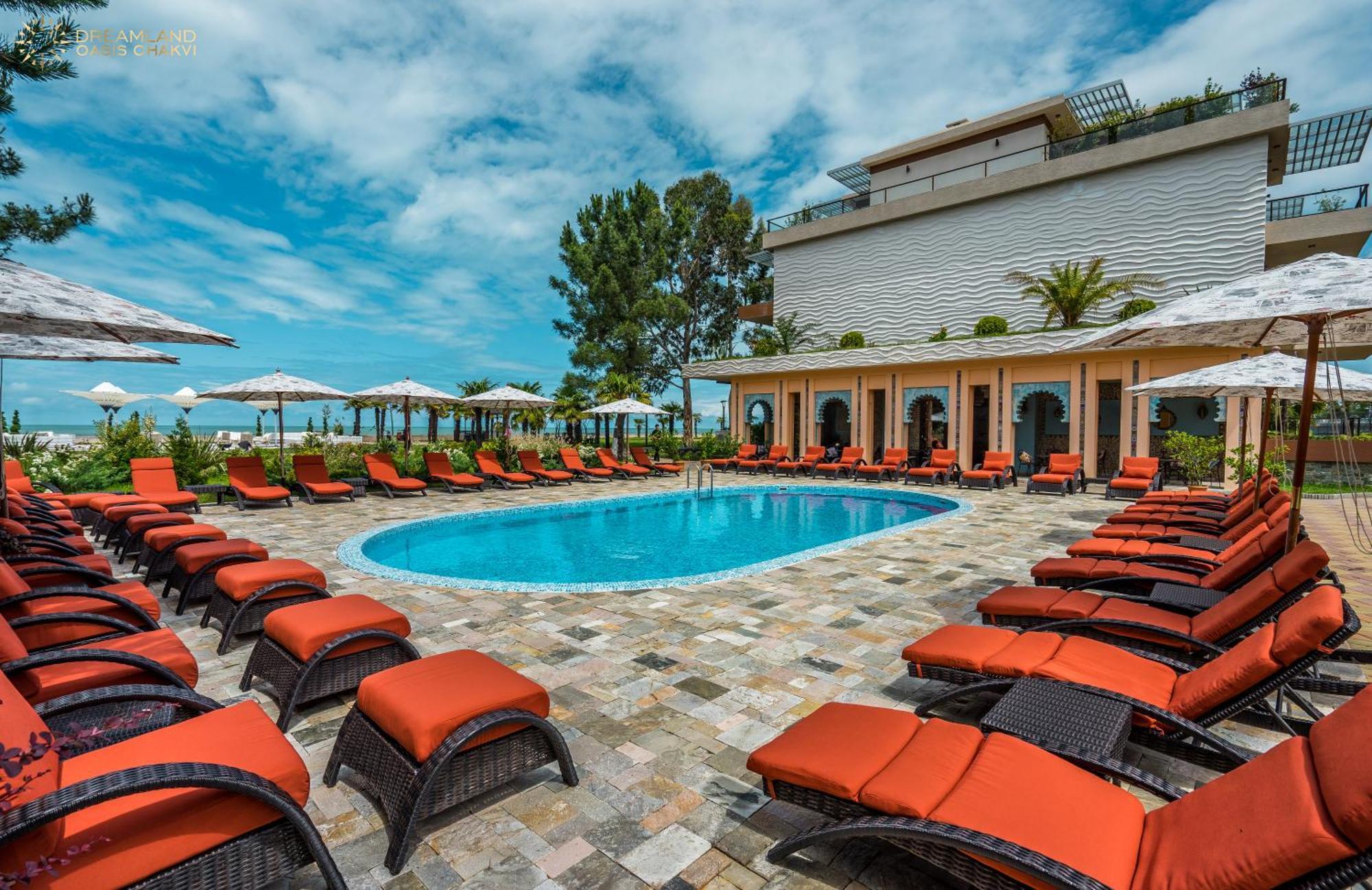Dreamland Oasis Aparthotel Kobuleti Exterior foto